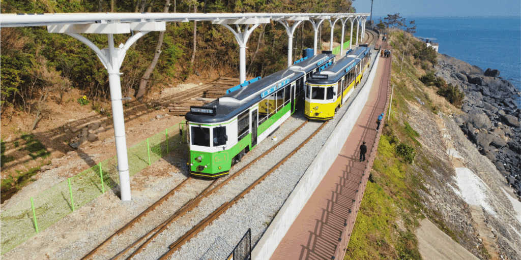 Blue line park海岸列車